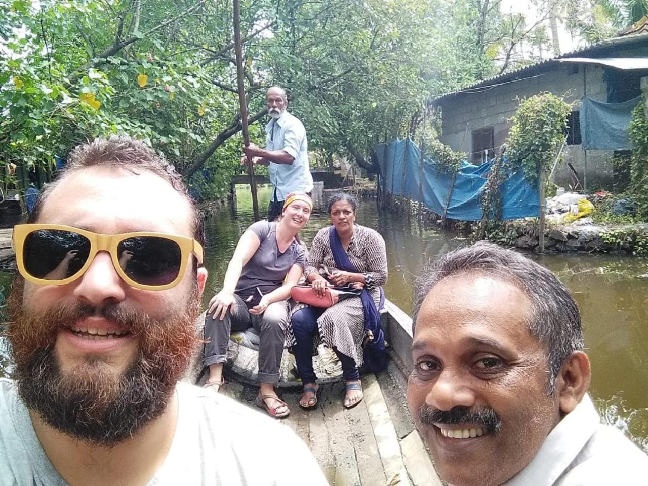 Marari Bethsaida Homestay Shertallai Exteriör bild
